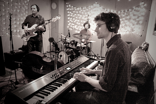 Free Music Archive: Andrew Oliver Kora Band - Kaira (Live @ KEXP)